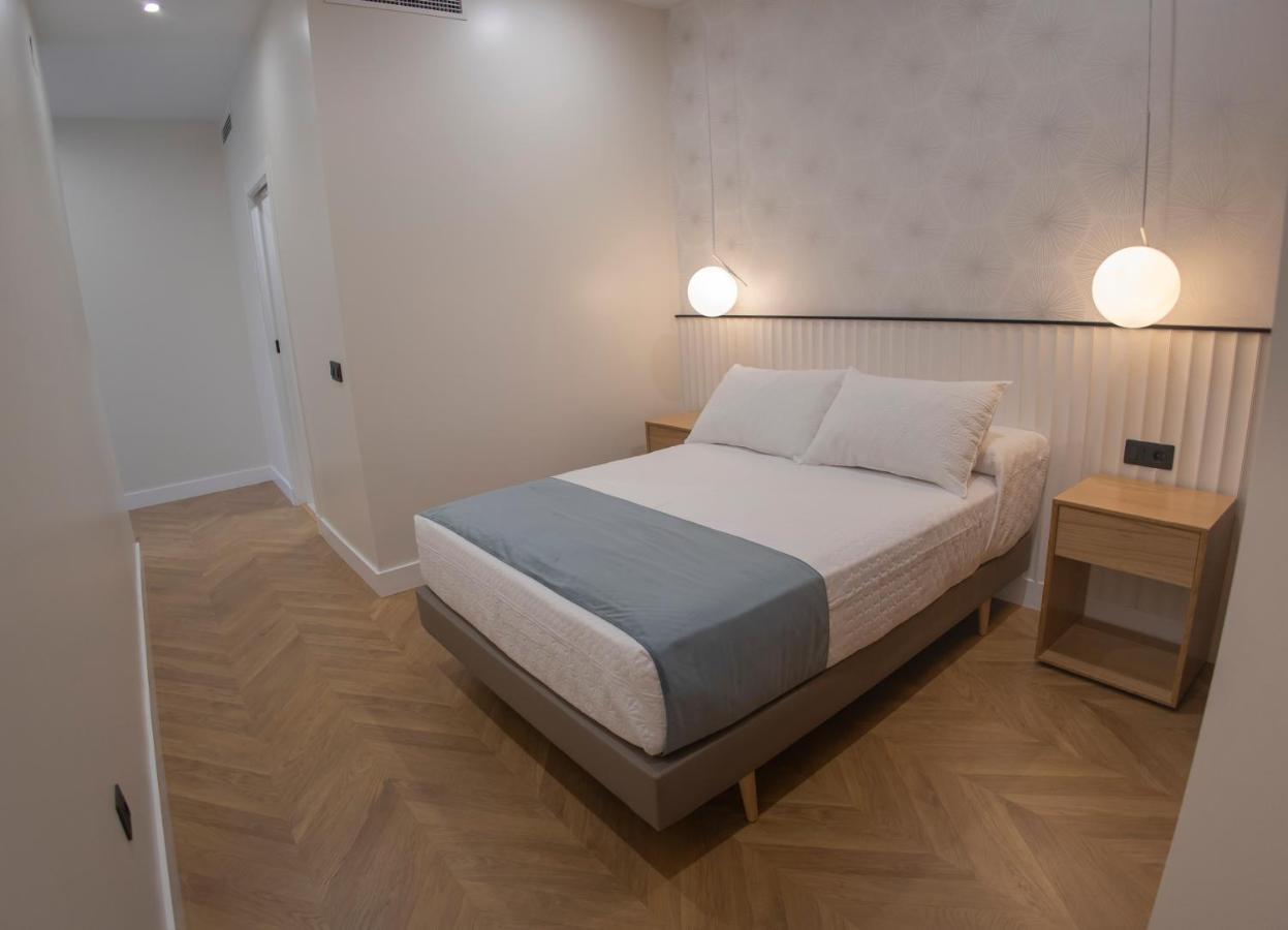 Oikos Apartamentos Turisticos モネステリオ エクステリア 写真