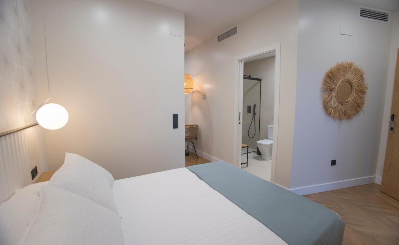 Oikos Apartamentos Turisticos モネステリオ エクステリア 写真